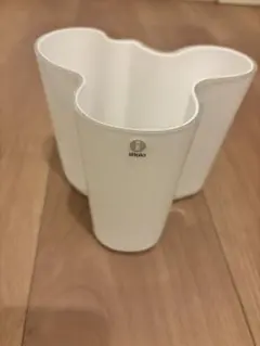 （未使用）iittala AALTO フラワーベース 120mm ホワイトのサムネイル