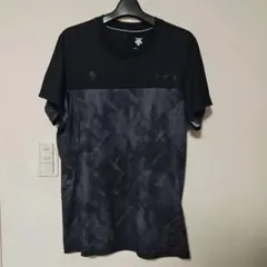 ☆DESCENTE トレーニングシャツ☆