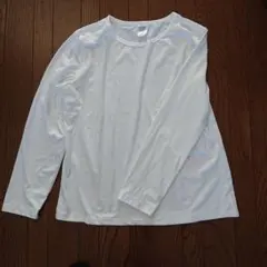 ホワイト 長袖 Tシャツ