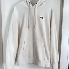 【人気】ノースフェイス パーカー L クリーム色 ロゴ入り 希少カラー