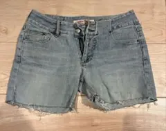 Raw Edge デニムショートパンツ ライトブルー