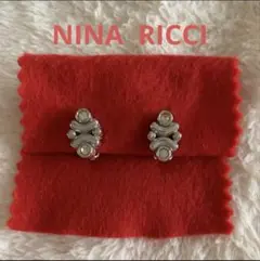 NINA RICCI シルバーイヤリング 未使用に近い