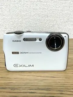 CASIO EXILIM EX-FS10S レッド - メルカリ