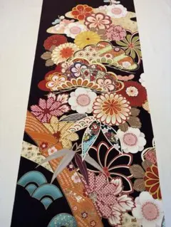 美品 本振袖 京友禅 雲取り 薄藤色 吉祥文様 金彩加工 身丈173cm 美品 本振袖 京友禅 雲取り 薄藤色 吉祥文様 金彩加工 身丈