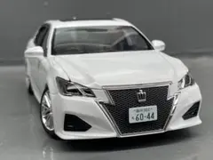 プラモデル トヨタ クラウンアスリート モデリスタ 完成品 1/24