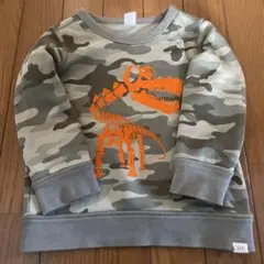GAP 迷彩柄恐竜トレーナー