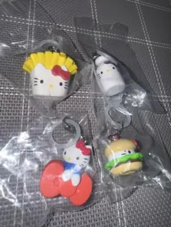 ハローキティアメリカンデザイン　ミルク、ハンバーガー、リボンガチャガチャ