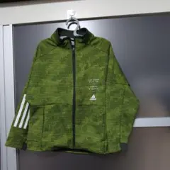 adidas　トラックジャケット　ジャージ　１２０ｃｍ　グリーン