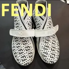 FENDI サイズ36 ストライプパターンスニーカー美品百貨店購入