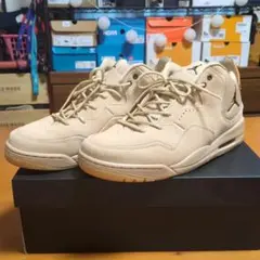 Jordan 　コートサイド23