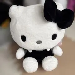 ハローキティツートンカラードールGJ ぬいぐるみ - メルカリ