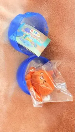 教育番組　ぬいぐるみバッジ　ガチャ　パウル