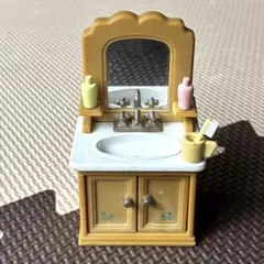 【お安くどうぞ！】シルバニアファミリー 洗面台セット 歯ブラシ 化粧水 乳液