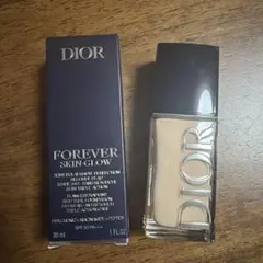 DIORフォーエヴァーフルイド スキン グロウ 0Nニュートラルのサムネイル