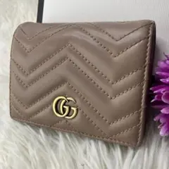 美品 現行✨グッチ 折り財布 マーモント キルティング レザー ピンクベージュ