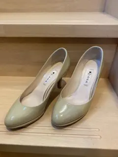 DIANA ベージュ ハイヒール 8cm