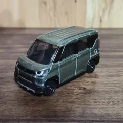 トミカ 三菱 デリカミニ
