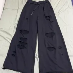 スウェットダメージパンツ