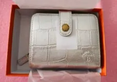 レディース　革財布
