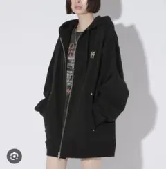 pageboy Anui ボクシーロゴZIPパーカー