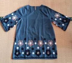 【年末特別価格‼️】刺繍エプロン