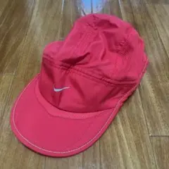 Nike 赤 濃いピンク　メッシュキャップ