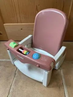 TOMY ベビーバスチェア おもちゃ付き ピンク