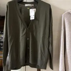ユニクロ×アニヤ•ハインドマーチ メリノカーディガン Mサイズ オリーブ 新品