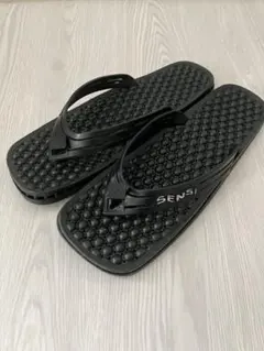 SENSI ビーチサンダル ブラック 44-45のサムネイル