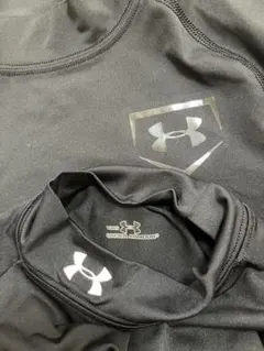 Under Armour ブラック アンダーシャツ