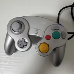 任天堂 ゲームキューブ 純正コントローラー 後期型シルバー