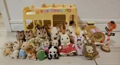 シルバニアファミリー幼稚園バスセットその他人形
