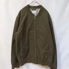 【即戦力】グローバルワーク 都会派ブルゾン L カーキ色 アウター 撥水 防風
