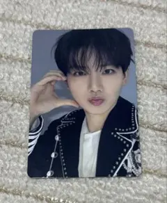 TREASURE カードファイル ジュンギュ