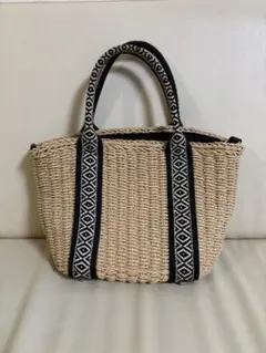 ベージュ　かごバッグ 中型
