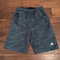 adidas ★ブルー系 ハーフパンツ★　140