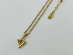 VALENTINO Vロゴ ネックレス ゴールド　ヴィンテージのサムネイル