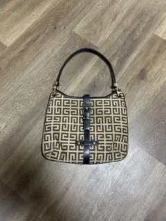 y2k/近年 guess ゲス デカロゴ 編み込み ハンドバック レザー 黒 