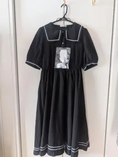 青木美沙子　しまむら　セーラーワンピース　黒　Lサイズのサムネイル
