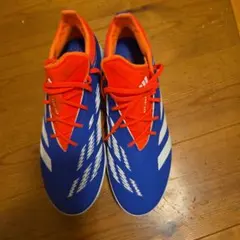 adidas PREDATOR フットサルシューズのサムネイル