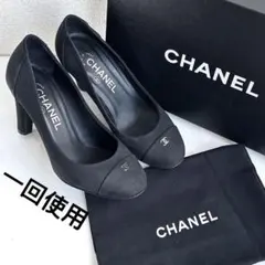 CHANEL シャネル　ダブルC ココマーク　ハイヒール　パンプス　黒　ヌバックのサムネイル