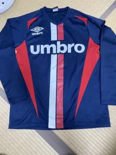 umbro 長袖プラクティスシャツ