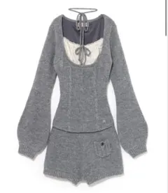 andmary Raven gather set up gray