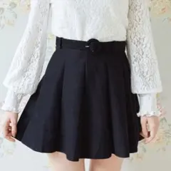 【新品】GRL 黒 ミニスカート ベルト 付 タック フレアスカート ブラック