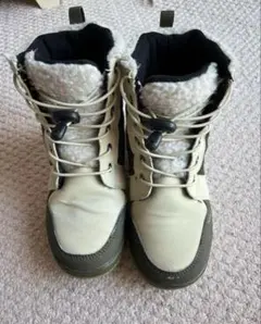 Item thumbnail for item 9a7f5ea6-f632-4bca-9b7c-d9eb930c2585