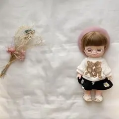 メルちゃんソランちゃん　ホワイトアラン袖トレーナー＆お花スカートとベレー帽