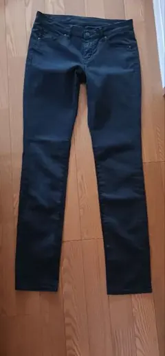 UNIQLO ブラックデニム