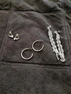 スタッドピアスとフープピアスのセット 3点セット