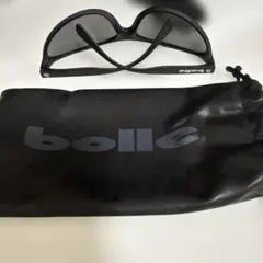 bolle サングラス マットブラック 蛇ロゴのサムネイル