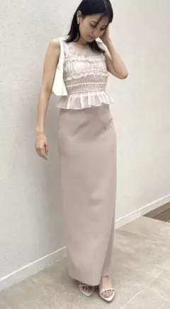 【完売品】【タグあり】SNIDEL バックサテンマキシスカート